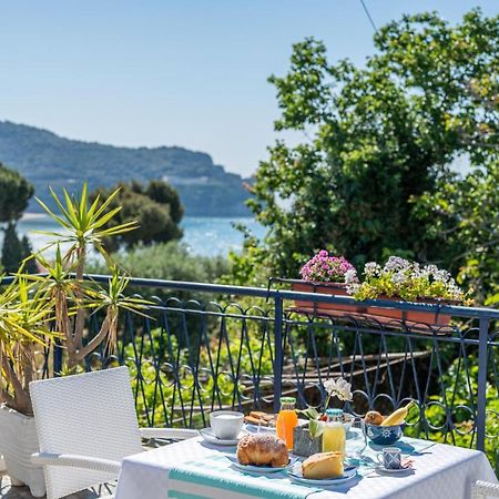 Bed and Breakfast Gli Archi Sul Mare Гаэта Экстерьер фото