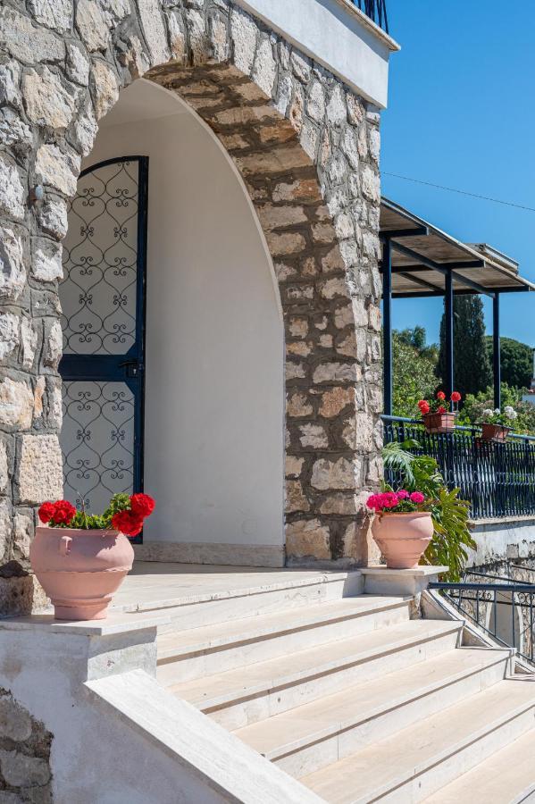 Bed and Breakfast Gli Archi Sul Mare Гаэта Экстерьер фото