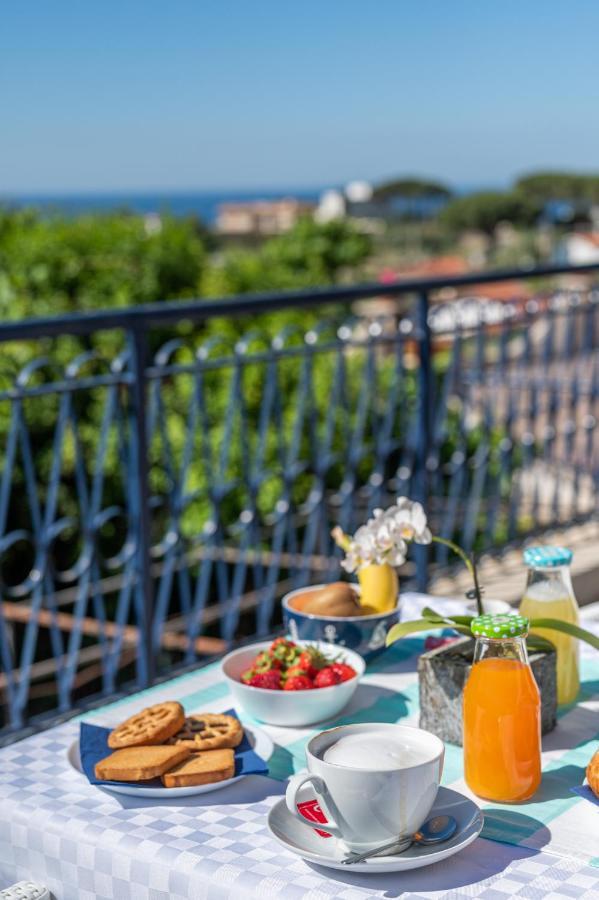 Bed and Breakfast Gli Archi Sul Mare Гаэта Экстерьер фото