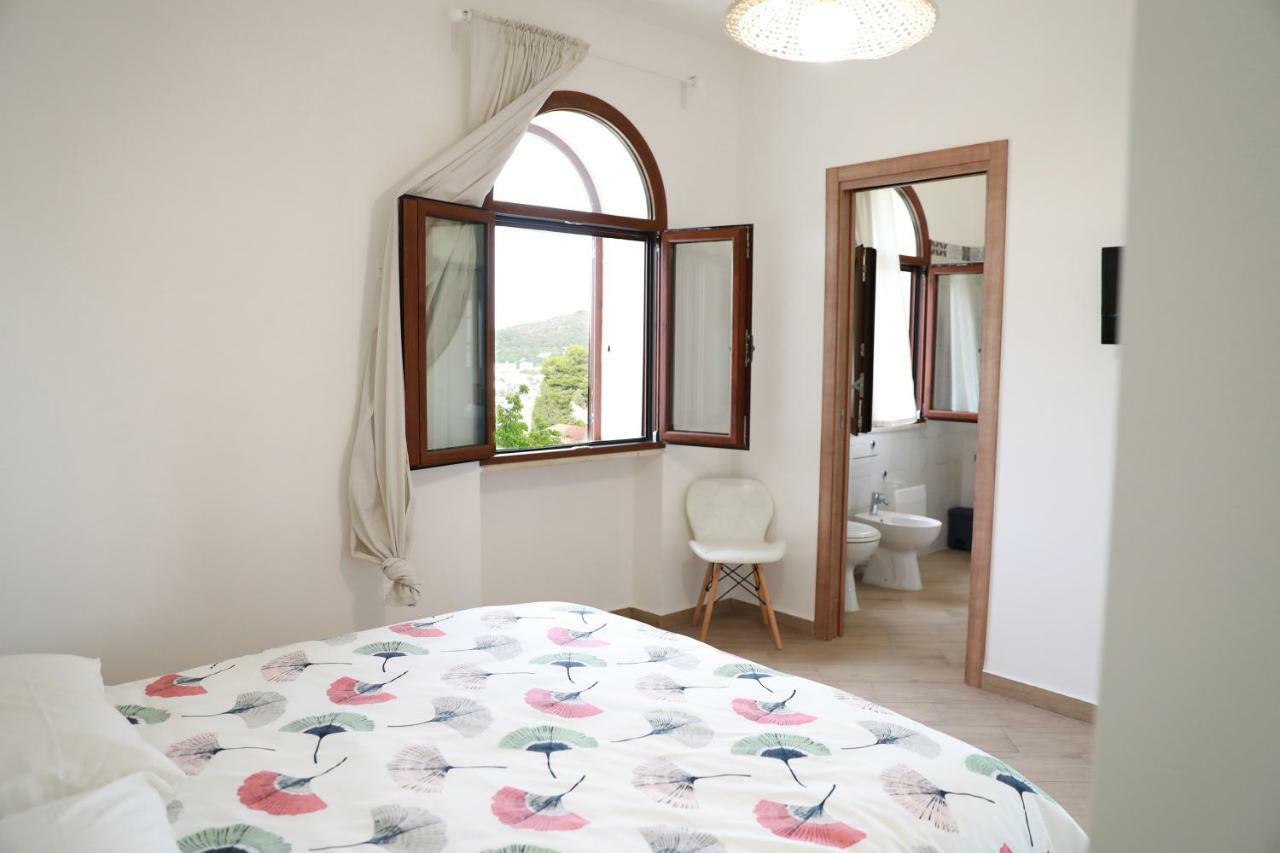 Bed and Breakfast Gli Archi Sul Mare Гаэта Экстерьер фото