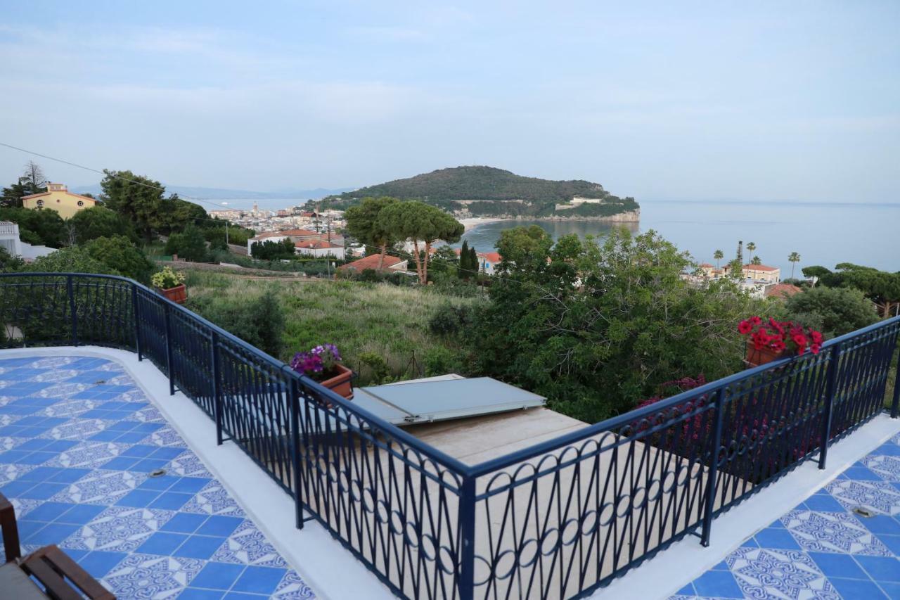 Bed and Breakfast Gli Archi Sul Mare Гаэта Экстерьер фото