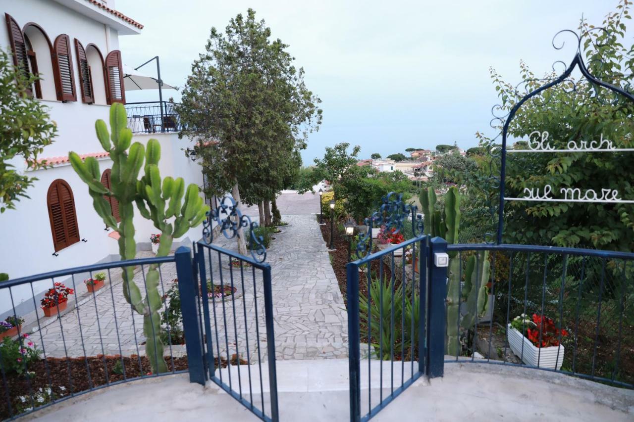 Bed and Breakfast Gli Archi Sul Mare Гаэта Экстерьер фото